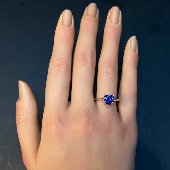 14K White Gold Heart Shape Tanzanite Ring 1.81 Carats Tanzanite Jewelry Designs