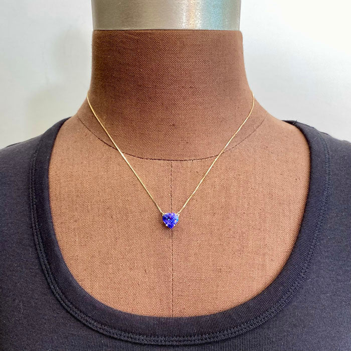 heart tanzanite in yellow gold necklace