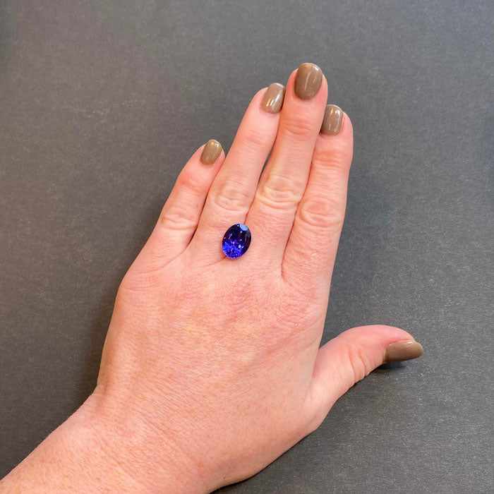 oval cut tanzanite 6.96 carats