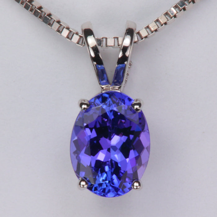 white gold oval tanzanite gem pendant 