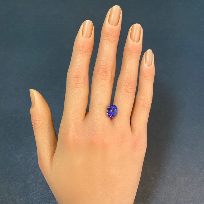 tanzanite oval cut gemstone