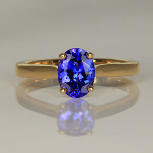 14k yellow gold and oval tanzanite ring