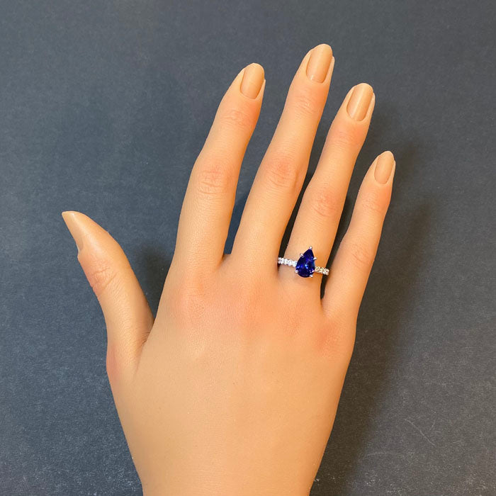 14K White Gold Pear Shape Brilliant Tanzanite Ring Carats