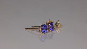 14K Yellow Gold Round Brilliant Tanzanite Stud Earrings .93cts