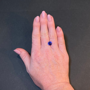round brilliant tanzanite 2.96 carats