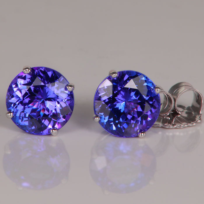 round tanzanite stud earrings white gold