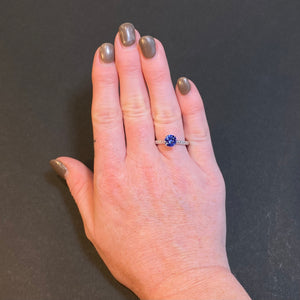 round tanzanite ring white gold