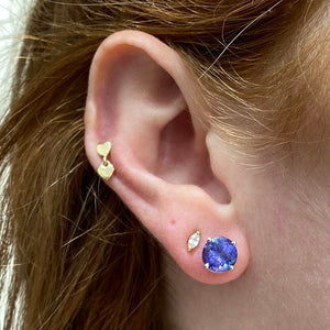 round cut tanzanite stud earrings white gold