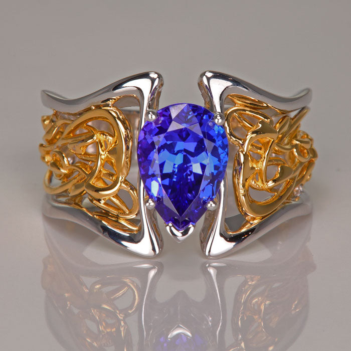 14K White and Yellow Gold Tanzanite Ring 2.89 Carats