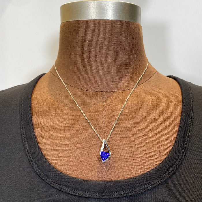 trilliant cut tanzanite diamond white gold pendant