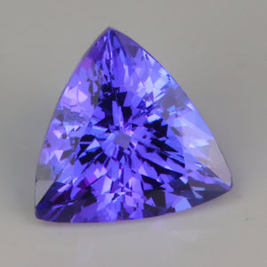 violet tanzanite gemstone trilliant cut