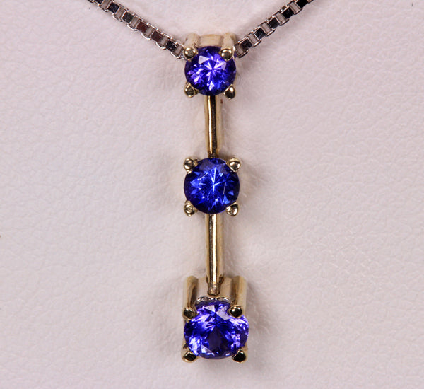 Pendant With 3 Tanzanite ..73 Carat Includes Chain