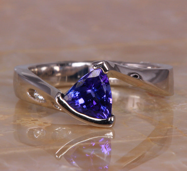 White Gold Tanzanite Ring 1.13 Carats