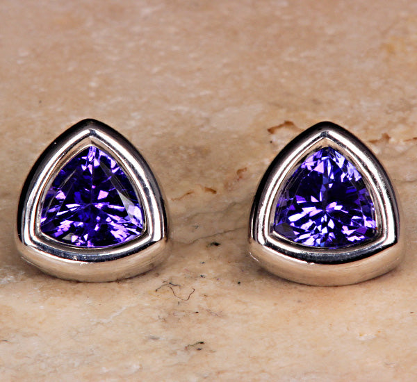 Tanzanite Earrings 1.93 Carat Blue Violet Vivid Color