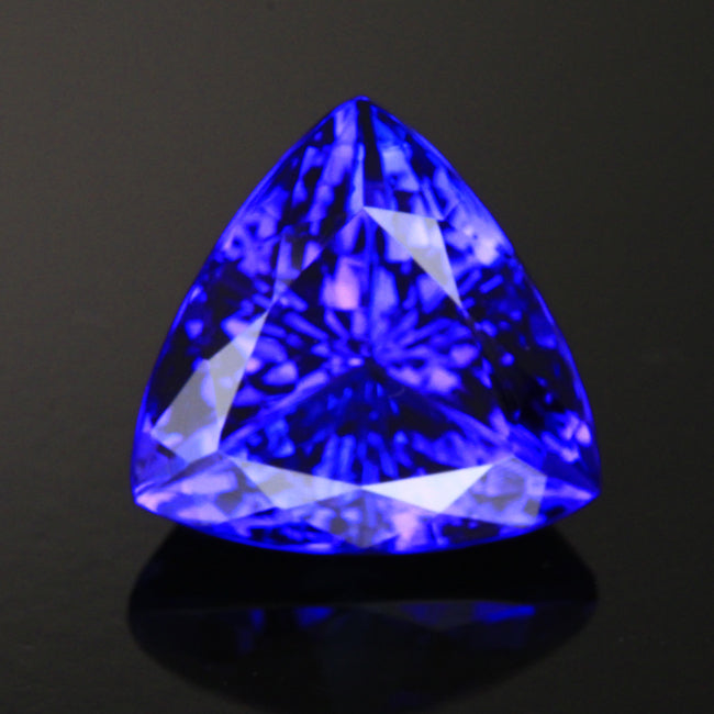 Tanzanites Trilliant Exceptional Color 4.62 Carats 