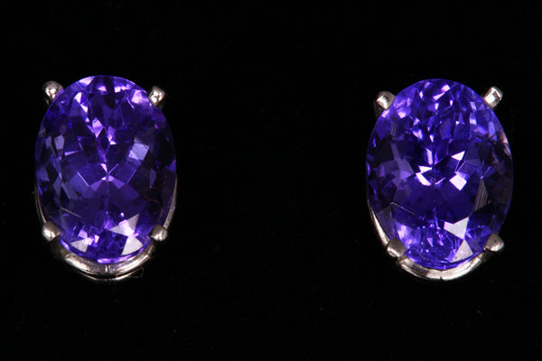Tanzanite Earrings 3.19 Carat BVV Color