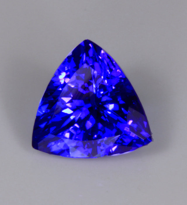 Tanzanite Trilliant of Outstanding Quality 1.92 Carats