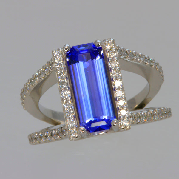 Tanzanite Ring in White Gold With Fine Diamonds