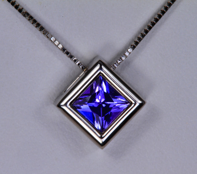 Tanzanite Pendant .65 Carat BVV Color