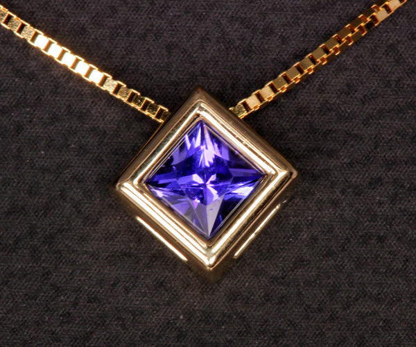 Tanzanite Pendant .67 Carat BVV Color