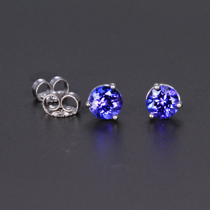 14K White Gold Round Tanzanite Earrings 5MM