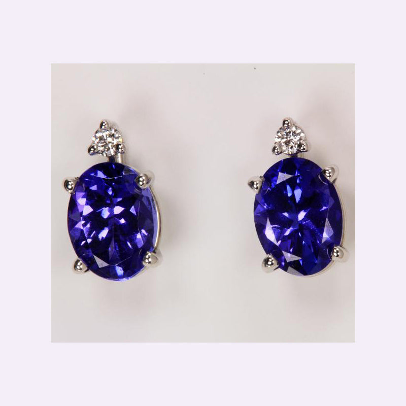 Tanzanite Earrings 3.68 Carat BVV Color