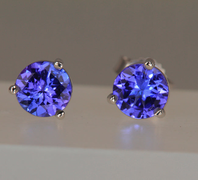 Brilliant Tanzanite Earrings 1.26 Carat
