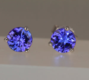 Brilliant Tanzanite Earrings 1.21 Carat