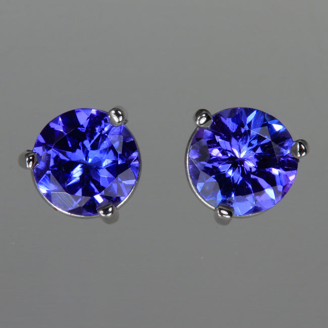 Tanzanite Earrings in White Gold 1.35 Carats