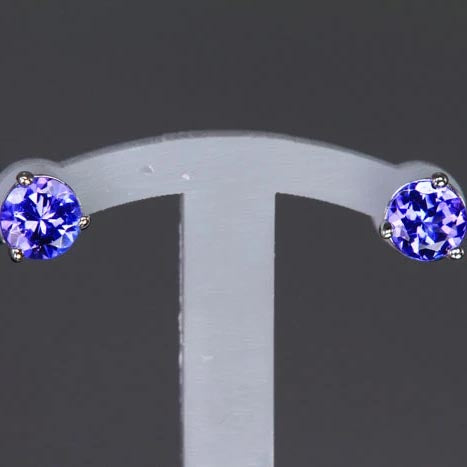14K White Gold Round Tanzanite Stud Earrings 4mm