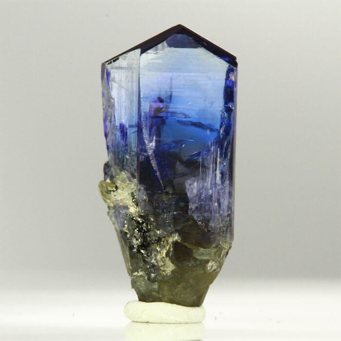 Natual Tanzanite Crystal Mineral Specimen