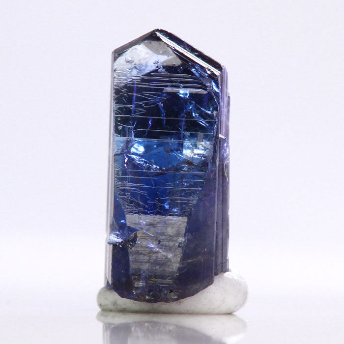 Blue Natural Color Tanzanite Crystal