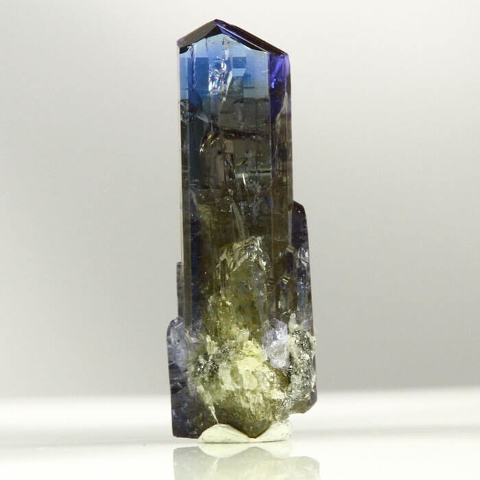 21.87ct Tall Tanzanite Crystal