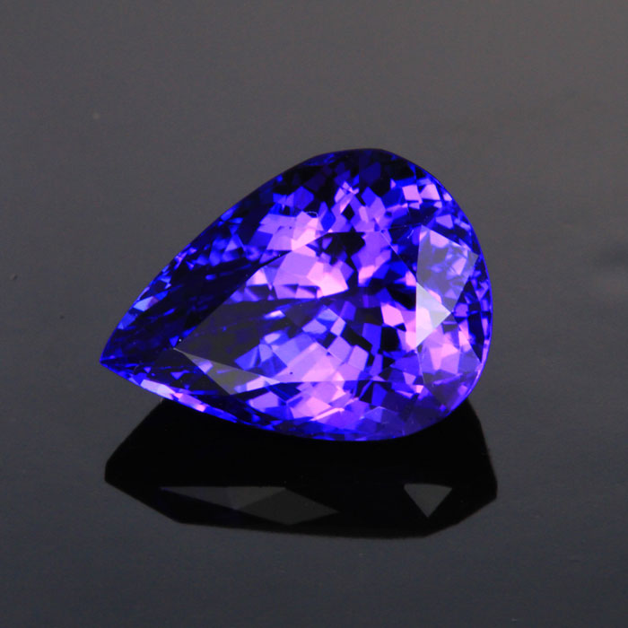 pear shape tanzanite gemstone