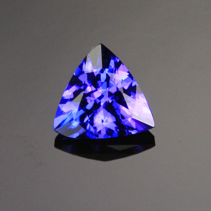trillant blue violet tanzanite gemstone