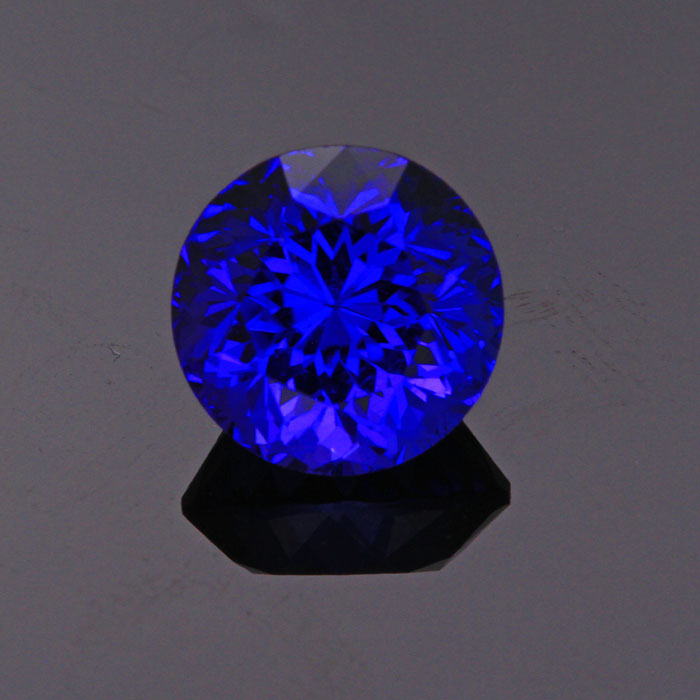 Violet Blue Round Brilliant Tanzanite Gemstone 7.47 Carats