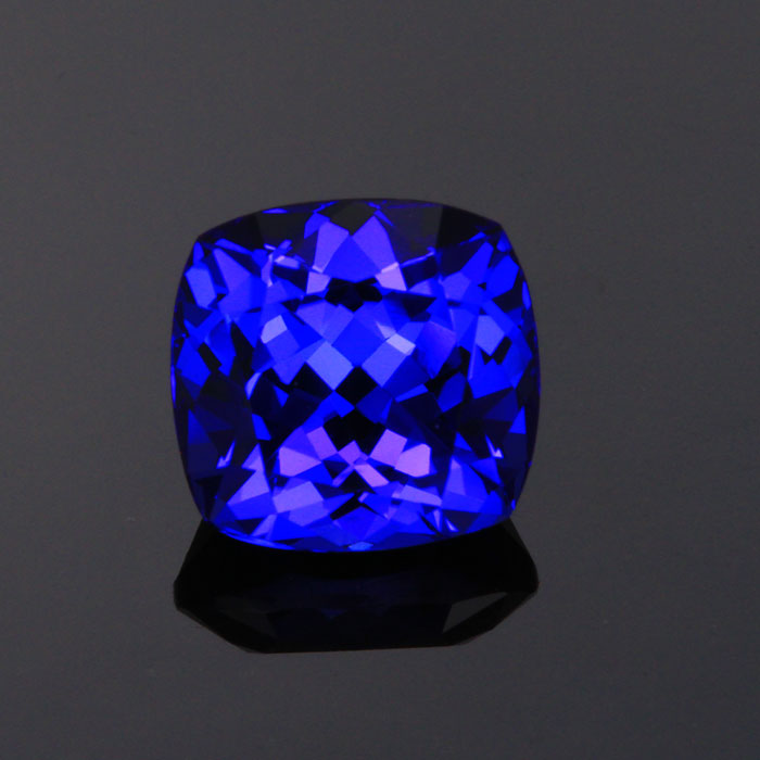 Violet Blue Square Cushion Tanzanite Gemstone 6.18 Carats