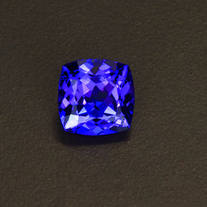 Violet Blue Square Cushion Tanzanite Gemstone