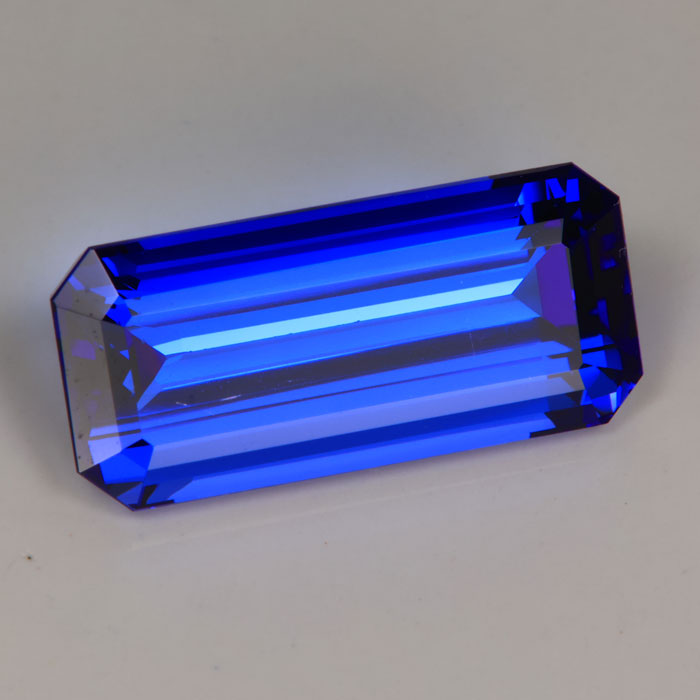 Violet Blue Emerald Cut Tanzanite Gemstone 9.87cts*