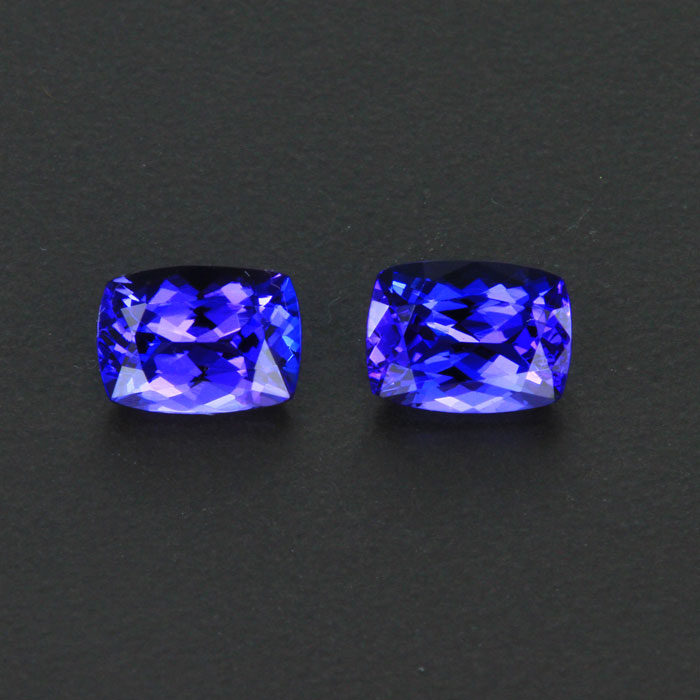 Matching Pair Antique Cushion Tanzanite Gemstone 2.86 Carats