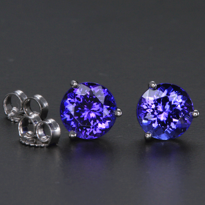 14k White Gold Round Tanzanite Stud Earrings 2.74 Carats 6.6mm