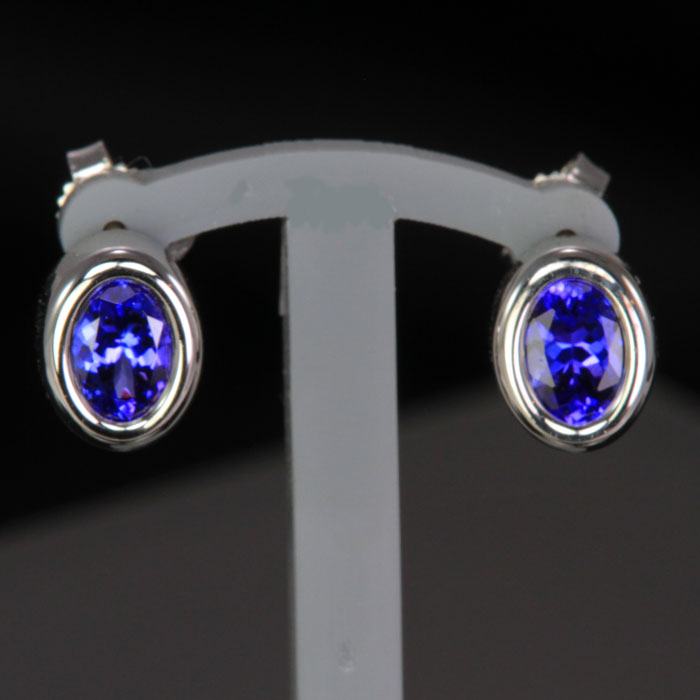 14K White Gold Tanzanite Stud Earrings 1.90 Carats