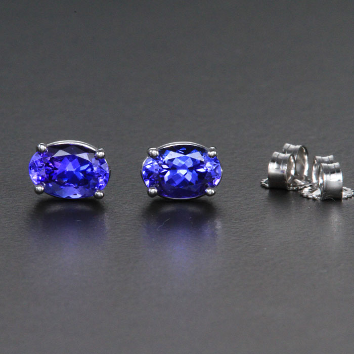 14K White Gold Oval Tanzanite Earrings 1.41 Carats