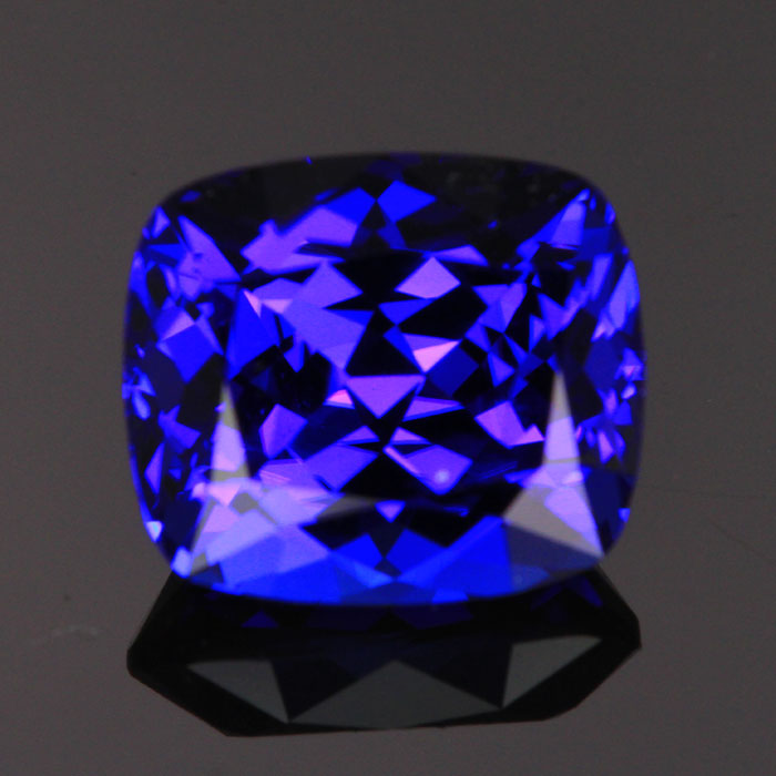 Blue Violet Antique Cushion Tanzanite Gemstone 8.06 Carats