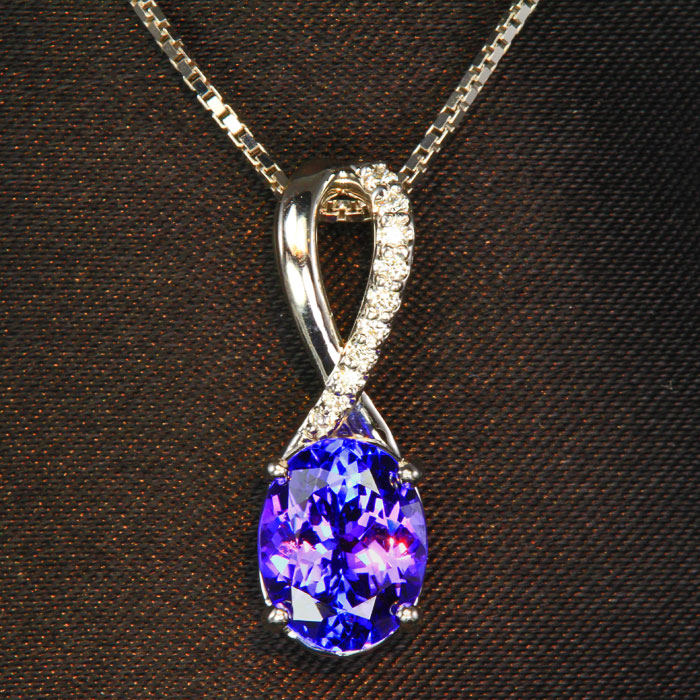 14K White Gold Oval Tanzanite and Diamond Pendant 1.91 Carats