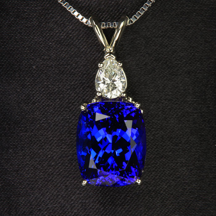 Tanzanite Pendants Necklaces White Yellow Gold Designs