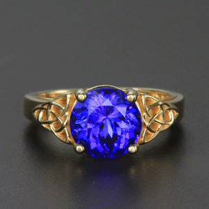 14k Yellow Gold Ring with Celtic Design 3.47 Carats