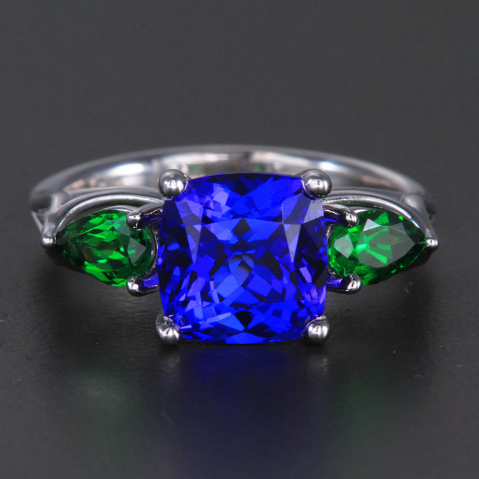 14k White Gold Tanzanite and Tsavorite Ring 4.32 Carats