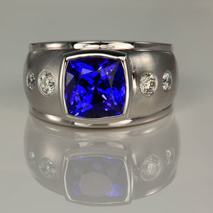 14K White Gold Square Cushion Tanzanite with Four Diamonds 5.22cts