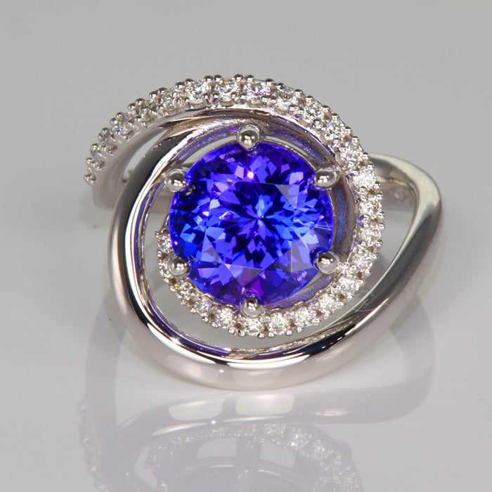 14K White Gold Round Brilliant Tanzanite Ring with Swirl of Diamonds 5.20ct